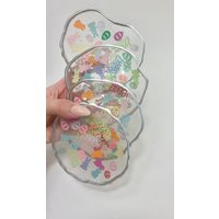 Ostern Dekor. Metallic Resin Untersetzer Set - Osterhase Geode Form Achat Epoxy Untersetzer, Dekor, Silber Ränder von UncommonArtDecor