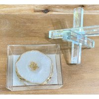 Harz-Untersetzer-Set-4 Weiße Geode-Untersetzer Und Halter Mit Goldakzenten - Große Achat-Untersetzer Einweihungsparty, Makler Geschenkideen von UncommonArtDecor