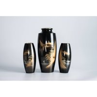 Set Von 3 Vintage Fine Arts Japan Schwarz Und Gold Vase Mit Bergszene von UnePetitePuceMarket