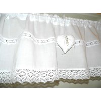 Weiße Landhausgardine Shabby Chic Scheibengardine Kurzgardine von UnikateUndmehr