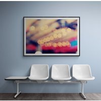 Abstraktes Bokeh Fotografie Moderne Surreale Wandkunst, Kräftige Farben von UninventedColors