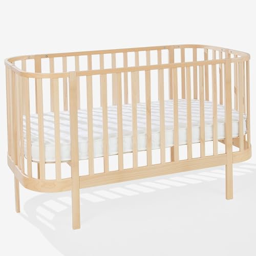 Unique Nature Grand Babybett Naturholz 140x70 cm mit Matratze – 3in1 Kinderbett mit Sofa-Option, höhenverstellbar, aus Buchenholz & Birkensperrholz, EN-Zertifiziert, stabil & schadstofffrei Unique Nature Grand Babybett Naturholz 140x70 cm mit Matratze – 3in1 Kinderbett mit Sofa-Option, höhenverstellbar, aus Buchenholz & Birkensperrholz, EN-Zertifiziert, stabil & schadstofffrei von Unique Nature
