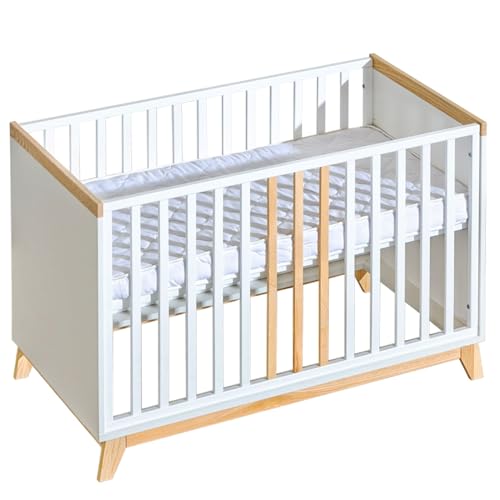 Unique Nature NORDIK Babybett weiß 120x60 cm mit Matratze & Sofa-Option – höhenverstellbarer Lattenrost, 3 Schlupfsprossen, umbaubar zum Kinderbett, robust aus Eschenholz Unique Nature NORDIK Babybett weiß 120x60 cm mit Matratze & Sofa-Option – höhenverstellbarer Lattenrost, 3 Schlupfsprossen, umbaubar zum Kinderbett, robust aus Eschenholz von Unique Nature