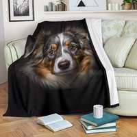 Kuscheldecke Mit Australian Shepherd, Wohndekor, Wohndekoration, Fleecedecke von UniqueAndComfy