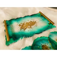 Handmade Emeral Green Resin Tablett Mit Untersetzern Griffen, Für Couchtisch Zum Frühstück Jubiläum Geschenk Serviertablett von UniqueByMS