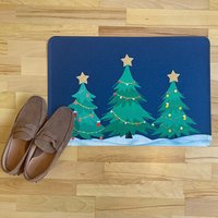 Waschbare Anti-Rutsch Weihnachtsfußmatte Mit Weihnachtsbäumen Und Stern Echtem Glitzer | Uv-Stabile Farben Strapazierfähig von UniqueCarpetsMatten