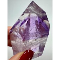 Klare Phantom Amethyst Spitze - 7 cm, 126 G, Natürliche Kristallstruktur von UniqueCrystalsZurich