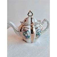 Hexagonal Form Porzellan Teekanne, Hergestellt in Japan-Handbemalte Singvögel, Reiche Vergoldung Goldstreifen-Bambus Geformter Griff-Vintage Artikel von UniqueGiftBag