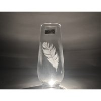 Federvase - Federn Handgravierte Vase Miniaturvase Schöne Glaskunst Blumengeschenk Geätztes Erinnerungsgeschenk Federkunst von UniqueGlassEngraving