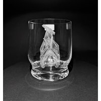 Handgravierte Fledermaus Whiskyglas - Glas Geschenke Baby Fledermäuse Kunst Gravurbecher Handgraviertes Handgravierte Fledermaus Whiskyglas - Glas Geschenke Baby Fledermäuse Kunst Gravurbecher Handgraviertes von UniqueGlassEngraving