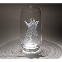 Handgraviertes Giraffen Trinkglas - Giraffe Glas Geschenk Highball Becher Tasse Liebhaber von UniqueGlassEngraving