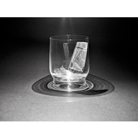 Handgraviertes Whiskyglas - Segelglas Seglergeschenk Beibootssegeln Lasersegeln Gravurbecher Bootsglas von UniqueGlassEngraving