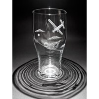 Skydiving - Pint Glas Fallschirmsprung Graviertes Fallschirmspringer Geschenk Personalisiertes Bierglas Gin Weinglas Skydiving - Pint Glas Fallschirmsprung Graviertes Fallschirmspringer Geschenk Personalisiertes Bierglas Gin Weinglas von UniqueGlassEngraving