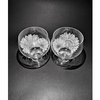 Sonnenblumen Vasen - Handgravierte Schöne Glaskunst Blumen Geschenke Glasgravuren Hochzeitsgeschenk Sonnenblumen Vasen - Handgravierte Schöne Glaskunst Blumen Geschenke Glasgravuren Hochzeitsgeschenk von UniqueGlassEngraving