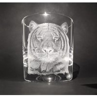 Tiger Glas - Geschenke Für Ihn Kunst Personalisiertes Whisky von UniqueGlassEngraving