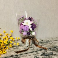 Gehäkelte Blumen, Lila Rose Vergissmeinnicht Lilie Ornamente, Niedlich Ein Strauß Blumen Jubiläum Geschenk Für Ihre Blume Ornamente von UniqueWeaveShop