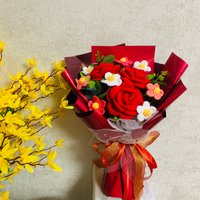 Gehäkelte Blumen, Rote Rosenblütenornamente, Süßer Blumenstrauß Zum Jahrestag, Geschenk Für Sie, Blumenornamente von UniqueWeaveShop