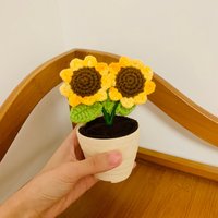 Hand Häkeln Niedlichen Mini Sonnenblume Topf Ornament Unsterblich Künstliche Blume Einweihungsparty Geschenk von UniqueWeaveShop