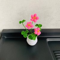 Handgemachte Häkelblumen, Glücksklee Blumenornamente, Artefakthandwerk Süße Amigurumi Einweihungsgeschenke Für Sie von UniqueWeaveShop