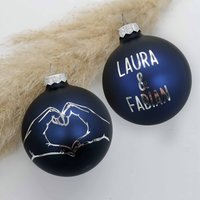 Weihnachtskugel Personalisiert | Partner, Beste Freundin Weihnachtsdeko Christbaumkugel Weihnachtsgeschenk von Uniquefortwoft