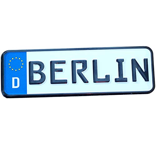 Magnet Nummern-Schild BERLIN | Blech-Magnet 9x3 cm mit Relief Stanzung | als Souvenir & Geschenk von United1871