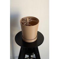 Uppot | Erdnuss Innovativer Blumentopf, Der Deine Pflanzen Für Immer Hält Nachhaltig 3D-Gedruckt Aus Stuttgart Uppot | Erdnuss Innovativer Blumentopf, Der Deine Pflanzen Für Immer Hält Nachhaltig 3D-Gedruckt Aus Stuttgart von UpPot