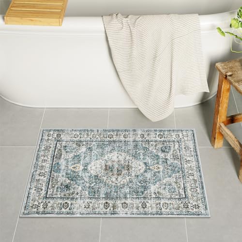 Uphome Blauer Badezimmerteppich, Landhaus-Stil, Boho-Badematte, bequemer Samt, klein, rutschfest, waschbar, orientalischer Vintage-WC-Vorleger für Waschbecken, Dusche, Waschtisch, 45,7 x 66 cm von Uphome