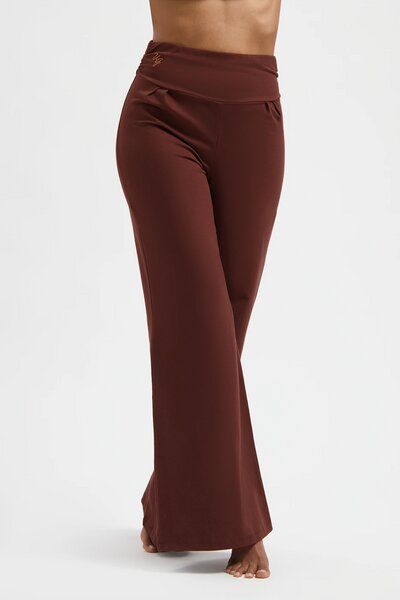 Urban Goddess Maeve weite Yogahose mit Midwaist von Urban Goddess