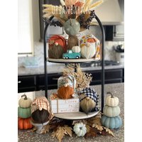 Herbst Zwerge Teal Lkw Herbst Zwerge, Wichtel, Ernte Tier Tablett Dekor, Gnom Vintage Lkw von UrbanCraftBarn