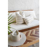 Kissenbezüge | 18 X Beige Off White Baumwollkissen Weiche Cremefarbene Baumwolle Mit Schwarzen Streifen Lendenkissen Dekoratives Deko Kissen von UrbanTroos