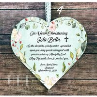 Personalisiertes Taufgeschenk Mädchen Blumenherz Zeichen Personalisiertes Taufgeschenk Mädchen Blumenherz Zeichen von UsefulLittleThingsCA