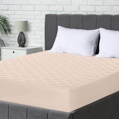 Utopia Bedding Gesteppter Matratzenschoner 150 x 200 cm, Spannmatratzenauflage, Tiefe Tasche Matratzenbezug dehnt Sich bis zu 38 cm (Beige) von Utopia Bedding