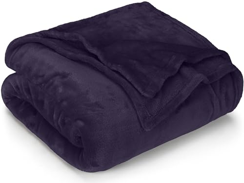 Utopia Bedding Kuschelige Fleecedecke Weiche, leichte, warme Flauschige Decke Kuschelige und atmungsaktive Decken für Bett Sofa Couch (150x200 cm), Lila von Utopia Bedding
