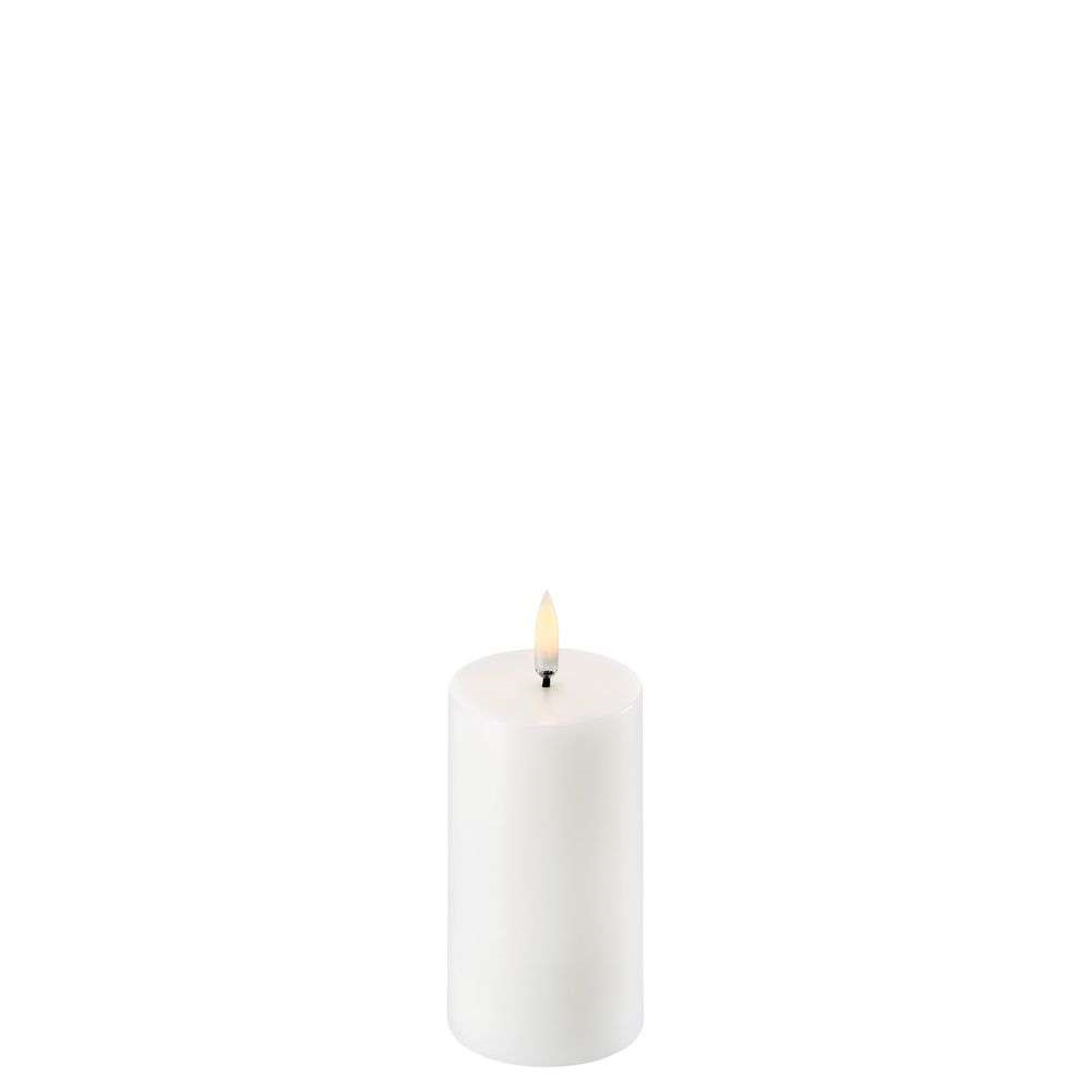 Uyuni - Kerzen LED Nordic White 5,8 x 10 cm Lighting von Uyuni