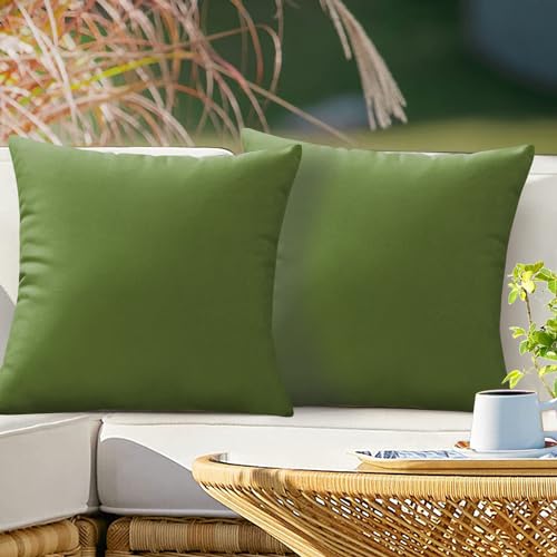 VAKADO Wasserdichte Kissenbezüge für den Außenbereich, dekorativ, Armeegrün, Terrassenmöbel, Außendekoration für Couch, Gartenbank, Veranda, 45,7 x 45,7 cm, 2 Stück VAKADO Wasserdichte Kissenbezüge für den Außenbereich, dekorativ, Armeegrün, Terrassenmöbel, Außendekoration für Couch, Gartenbank, Veranda, 45,7 x 45,7 cm, 2 Stück von VAKADO