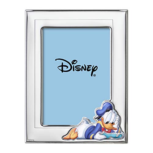VALENTI & CO. Disney Baby Donald Bilderrahmen in Silber mit bemalten Details in Farbe Tisch oder Nachttisch für das Babyzimmer perfekt als Geschenkidee zur Taufe oder zum Geburtstag VALENTI & CO. Disney Baby Donald Bilderrahmen in Silber mit bemalten Details in Farbe Tisch oder Nachttisch für das Babyzimmer perfekt als Geschenkidee zur Taufe oder zum Geburtstag von VALENTI & CO.
