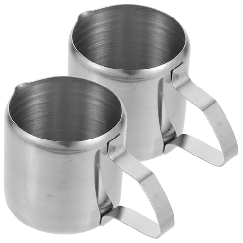 VALICLUD 2 Stück Edelstahl Milchaufschäumer Kännchen Robust für Kaffee Latte Art und Sauce Vielseitig Tragbar Leicht zu Reinigen für Zuhause Büro VALICLUD 2 Stück Edelstahl Milchaufschäumer Kännchen Robust für Kaffee Latte Art und Sauce Vielseitig Tragbar Leicht zu Reinigen für Zuhause Büro von VALICLUD
