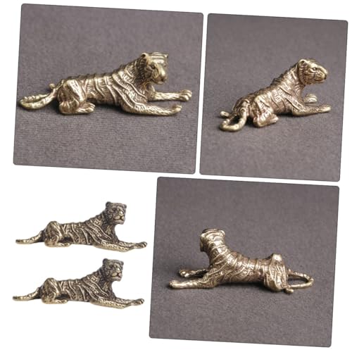VALICLUD 2 Stück Vintage Messing Tiger Dekoration Handgefertigte Feng Shui Skulptur als Briefbeschwerer und Desktop Ornament für Büro Regal und Fensterleiste Dekoratives Glücksbringer VALICLUD 2 Stück Vintage Messing Tiger Dekoration Handgefertigte Feng Shui Skulptur als Briefbeschwerer und Desktop Ornament für Büro Regal und Fensterleiste Dekoratives Glücksbringer von VALICLUD