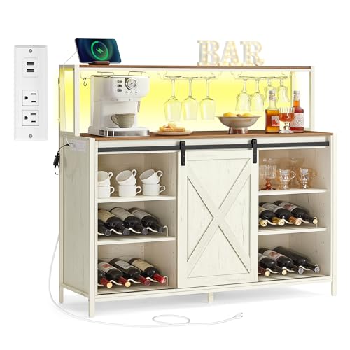 VASAGLE Kaffeebarschrank mit Steckdose und Sprachsteuerung LED-Licht, Buffetschrank mit Schiebetüren, S-Haken, Weinglasregale, Flaschenhalter, rustikales Weiß und Honigbraun ULSC201W01 VASAGLE Kaffeebarschrank mit Steckdose und Sprachsteuerung LED-Licht, Buffetschrank mit Schiebetüren, S-Haken, Weinglasregale, Flaschenhalter, rustikales Weiß und Honigbraun ULSC201W01 von VASAGLE