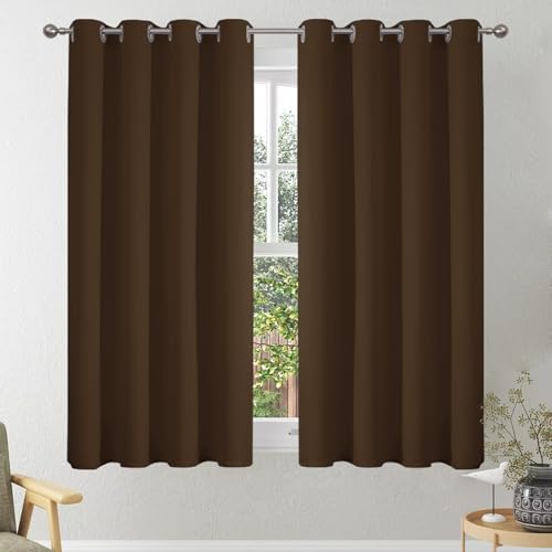 VEHEDE Gardinen Wohnzimmer Thermovorhang gegen Kälte Übergardinen 2er Set Vorhänge Schlafzimmer mit Ösen Vorhang Verdunkelung Blickdicht Gardinen Kurz Fenster Küche, H 114 x B 117 cm, Braun VEHEDE Gardinen Wohnzimmer Thermovorhang gegen Kälte Übergardinen 2er Set Vorhänge Schlafzimmer mit Ösen Vorhang Verdunkelung Blickdicht Gardinen Kurz Fenster Küche, H 114 x B 117 cm, Braun von VEHEDE
