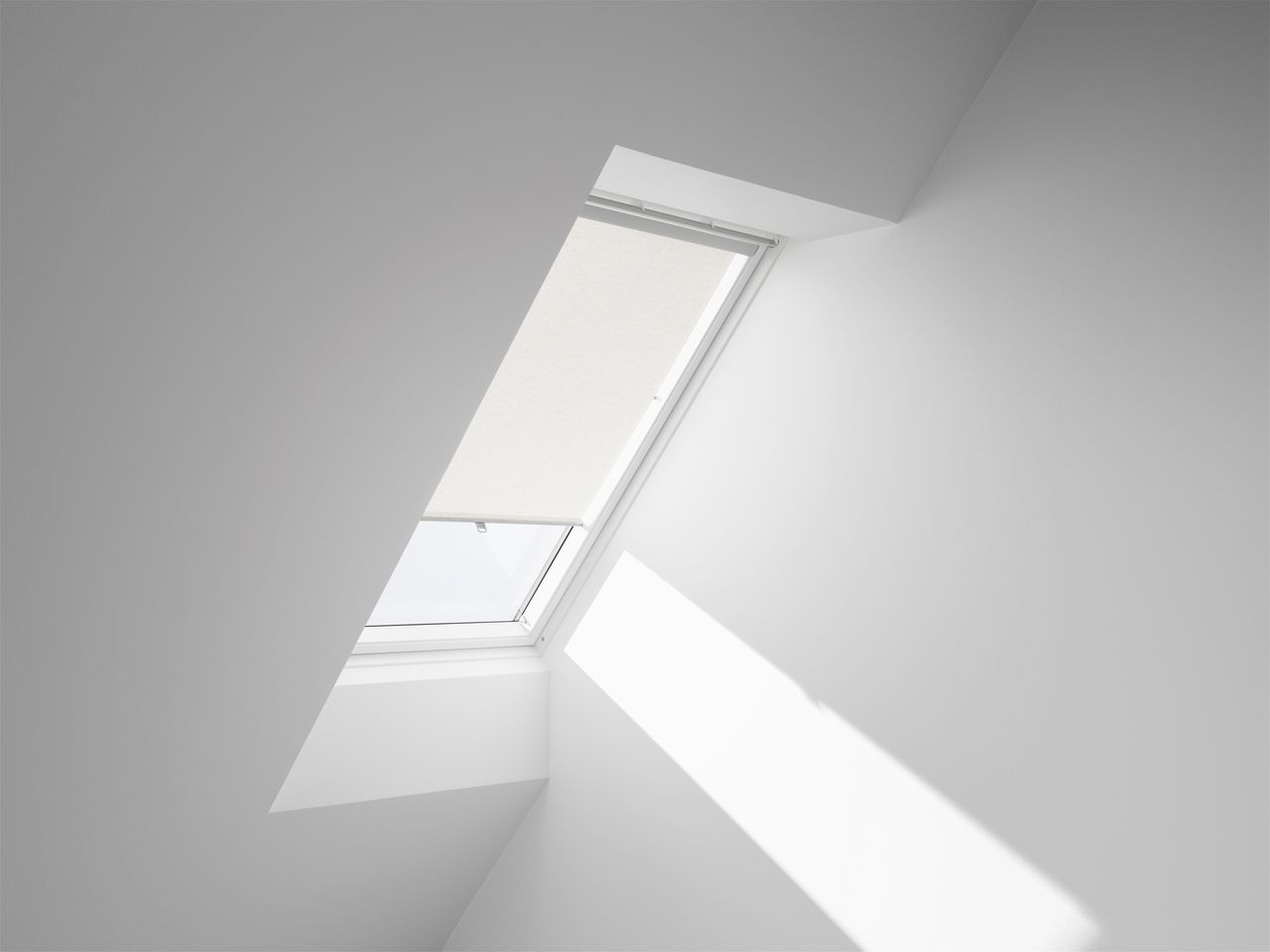 VELUX Verdunkelungsrollo manuell DKL S08 1085S beige VELUX Verdunkelungsrollo manuell DKL S08 1085S beige von VELUX