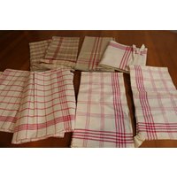 Schöne Lot 9 Antike Rot Karierte Leinenhandtücher Schöne Lot 9 Antike Rot Karierte Leinenhandtücher von VENTALIA