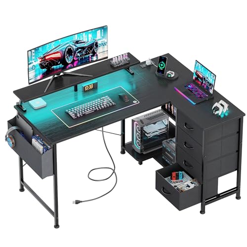 VERMESS L-förmiger Gaming-Schreibtisch mit 4 Schubladen, wendbar, Heimbüro-Schreibtische mit Steckdosen, L-förmiger Computertisch mit USB-Ladeanschluss und Host-Ständer, Eckschreibtisch, einfach zu von VERMESS