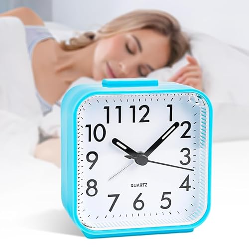 VFANDV Wecker Analog, Leise Ohne Ticken Wecker Quarzwecker mit Lauter Alarm Nachtlicht Schlummerfunktion Batteriebetrieben Reisewecker Tragbarer Wecker für Schlafzimmer Wohnbereich Büro Reisen (Blau) von VFANDV