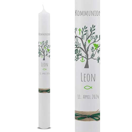 VILLA ROSA LOTTA – Personalisierbare Kommunionkerze „Leon“ mit Wunschdaten und Rückseite | Lebensbaum Motiv | 40 cm x 4 cm | für Jungen und Mädchen | Altarkerze elfenbein VILLA ROSA LOTTA – Personalisierbare Kommunionkerze „Leon“ mit Wunschdaten und Rückseite | Lebensbaum Motiv | 40 cm x 4 cm | für Jungen und Mädchen | Altarkerze elfenbein von VILLA ROSA LOTTA