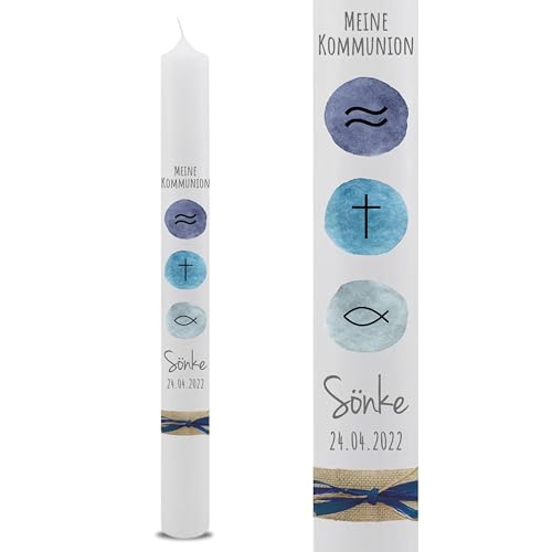 VILLA ROSA LOTTA – Personalisierbare Kommunionkerze Taufkerze „Sönke“ mit Wunschdaten und Rückseite | christliche Symbole | 40 cm x 4 cm | für Jungen und Mädchen | Altarkerze elfenbein VILLA ROSA LOTTA – Personalisierbare Kommunionkerze Taufkerze „Sönke“ mit Wunschdaten und Rückseite | christliche Symbole | 40 cm x 4 cm | für Jungen und Mädchen | Altarkerze elfenbein von VILLA ROSA LOTTA