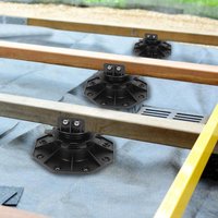 Stelzenlager 30-60 mm für Terrassendielen Außen aus wpc Holz Höhenverstellbares Kunststoff Unterkonstruktion Terrasse Gartenhaus Komplettset 30-60 mm von VINGO