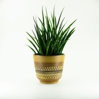 Large 1960S Embossed Clinker Planter Sgraffito Westgerman Pottery von VINTARAMAcom