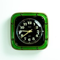 Moss Green Black 1970S Midcentury Wall Clock By Heges Westgermany Vintage Kitchen Clock Home Decor Moss Green Black 1970S Midcentury Wall Clock By Heges Westgermany Vintage Kitchen Clock Home Decor von VINTARAMAcom