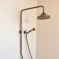 Agde Bronze Rainfall Duschsystem - Erhöhen Sie Ihr Tägliches Ritual, Massiver Messing-Duschkopf Mit Handregler von VINTOUCHFIXTURES